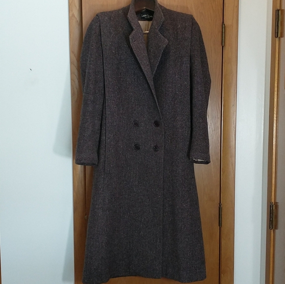 Vintage Warm Wool Coat - Picture 2 of 9